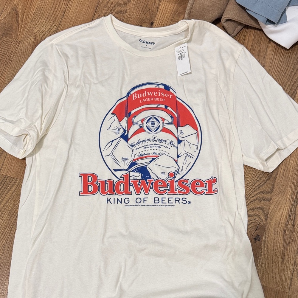 Old Navy Budweiser Graphic Tee - Cream and Red